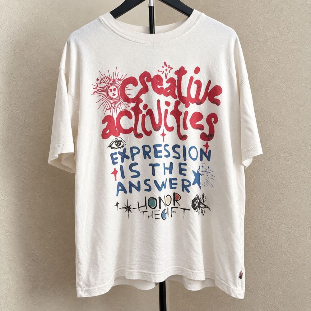Graphic T-Shirt Men’s Medium